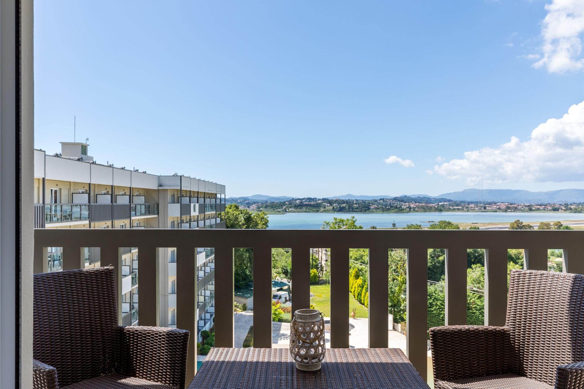 Ariti Grand Hotel Kanoni  Bagian luar foto