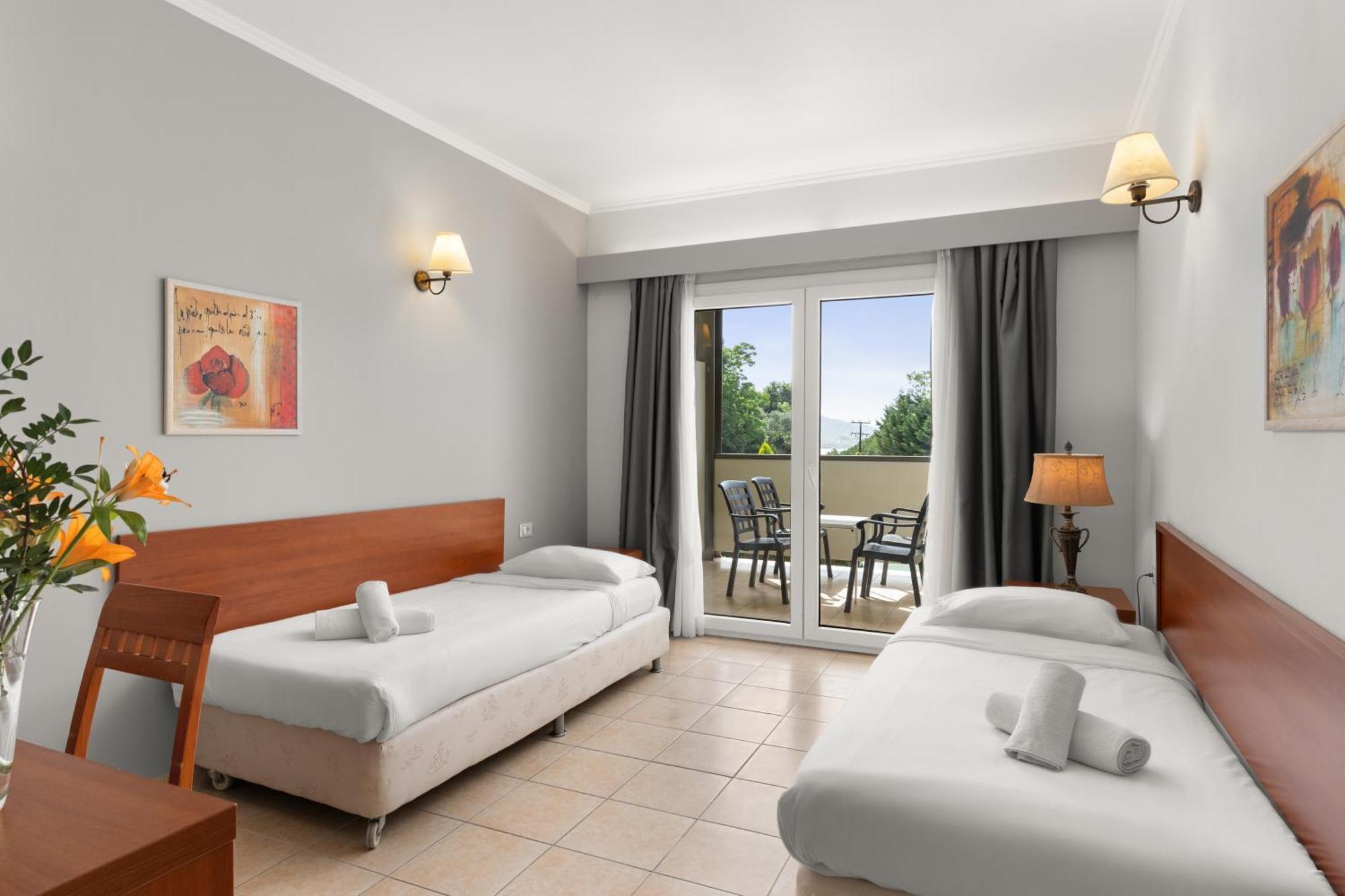 Ariti Grand Hotel Kanoni  Bagian luar foto