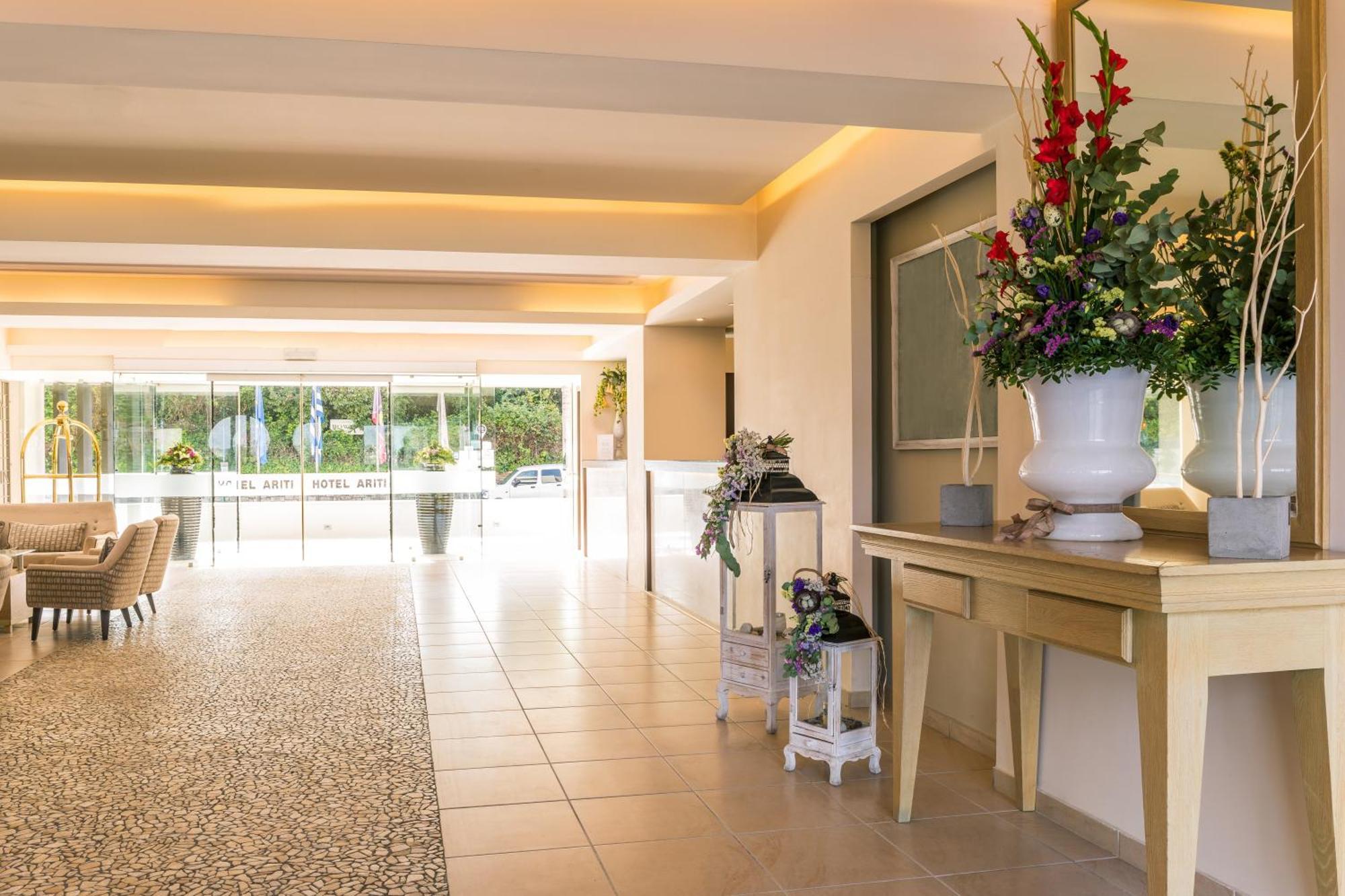 Ariti Grand Hotel Kanoni  Bagian luar foto